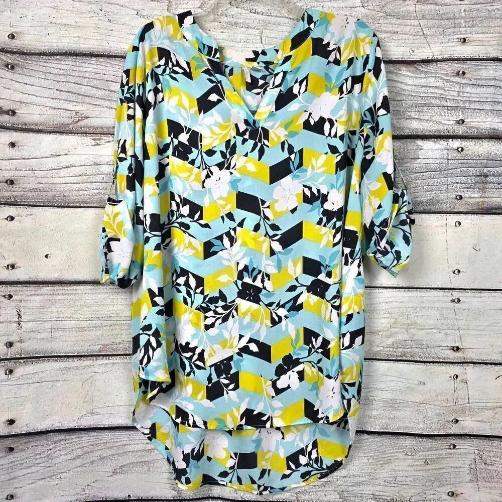 Woman Within 14/16W Floral Chevron Roll Tab Sleeve Blouse